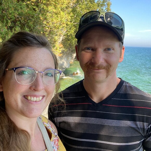 Meet your Posher, Emily - Picture 5 of 5